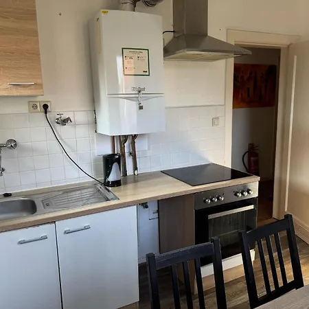 Ruhige 3-zimmerwohnung Im Norden Bremens Fuer Monteure Und Geschaeftsreisende Pm 35 Eg *