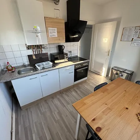 Ruhige 3-zimmerwohnung Im Norden Bremens Fuer Monteure Und Geschaeftsreisende Pm 35 Eg *