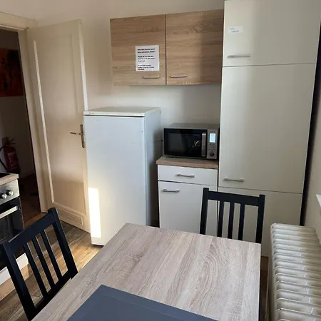 Ruhige 3-zimmerwohnung Im Norden Bremens Fuer Monteure Und Geschaeftsreisende Pm 35 Eg