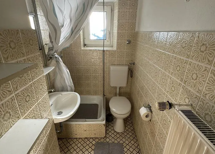 Ruhige 3-zimmerwohnung Im Norden Bremens Fuer Monteure Und Geschaeftsreisende Pm 35 Eg Daire Bremen